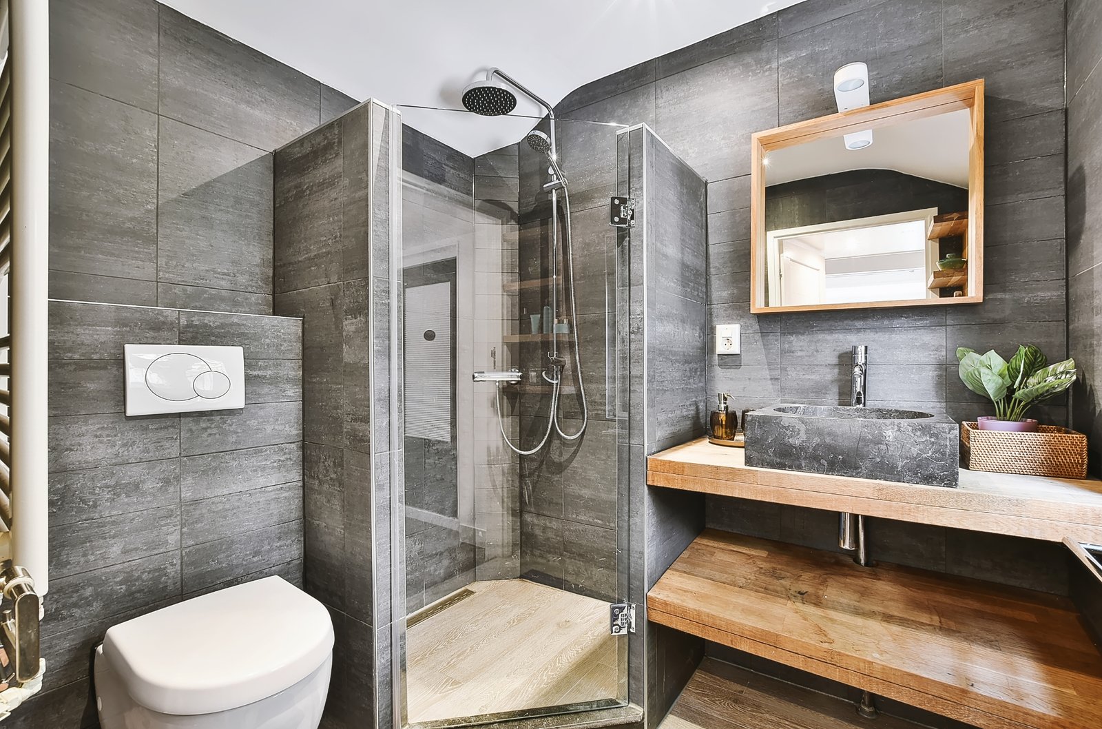 Modern Bathroom